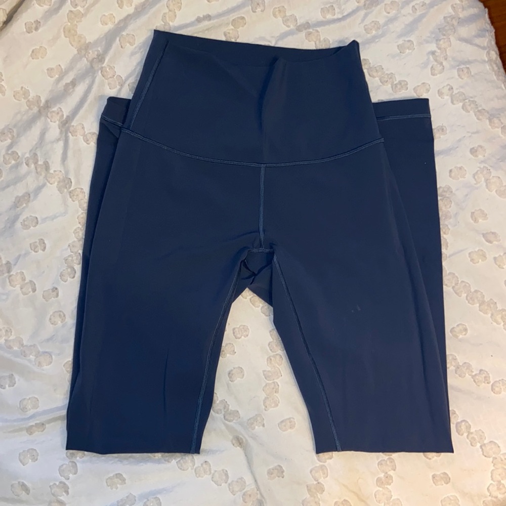 Light blue Lululemon Wunder Under Leggings